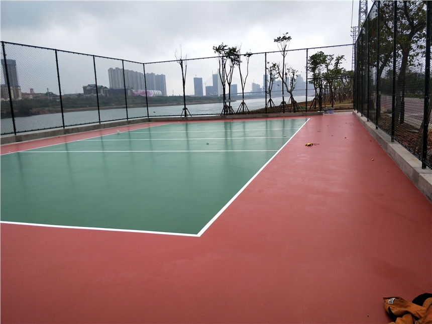 百色平果县高档的塑胶篮球场-篮球场地板胶铺设