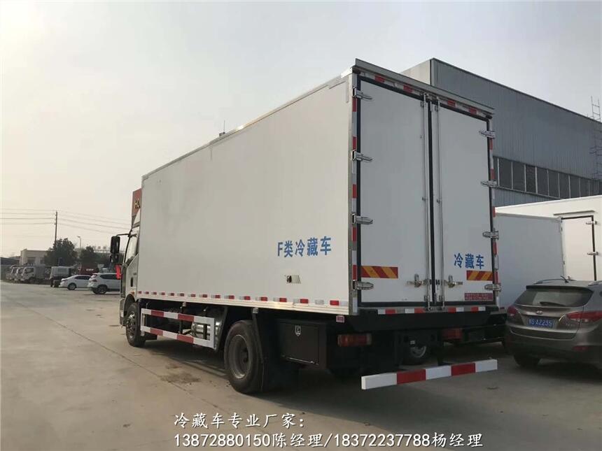 郑州市江铃国六4米2国六生鲜冷藏车 