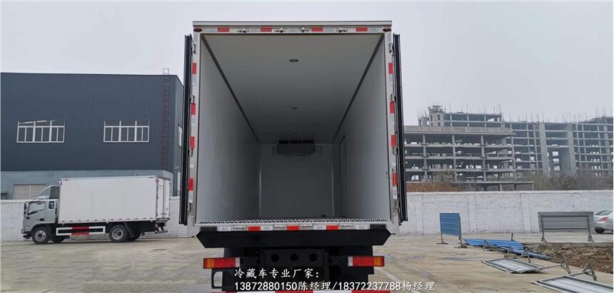 连云港市小卡之星国六3米7冷藏车