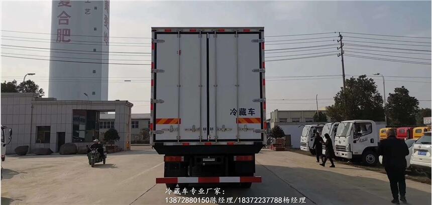 丽江市解放J6F潍柴160马力宽体冷链运输车