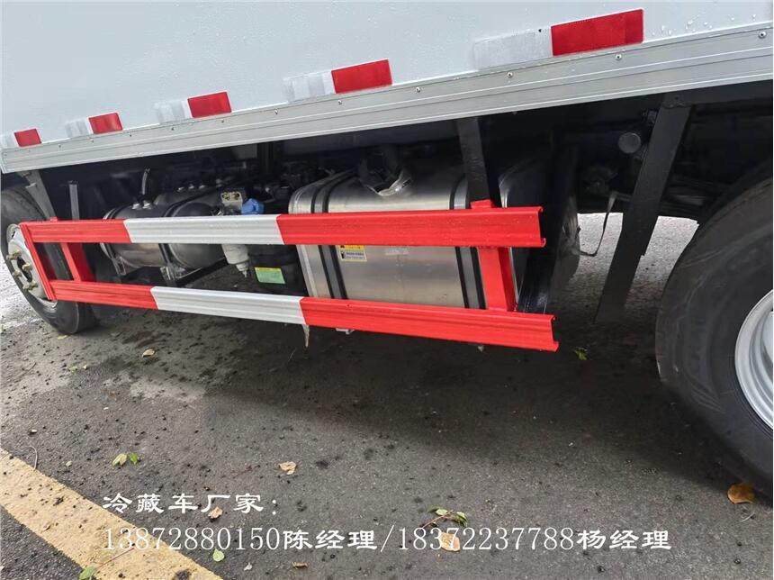 菏泽市庆铃国六100P柴油单排蔬菜水果厢式冷藏车