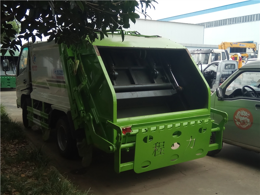 重庆环保垃圾车多少钱一台